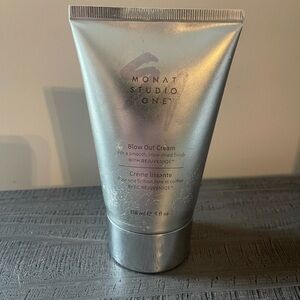Monat Studio One Blow Out Cream